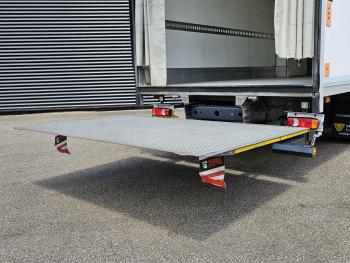 FL250 / 4X2 / ELECTRO-COOLING / LIFT / KOFFER / LBW